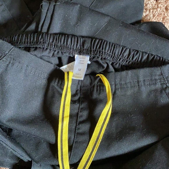 Scrub set - Picture 3 of 3